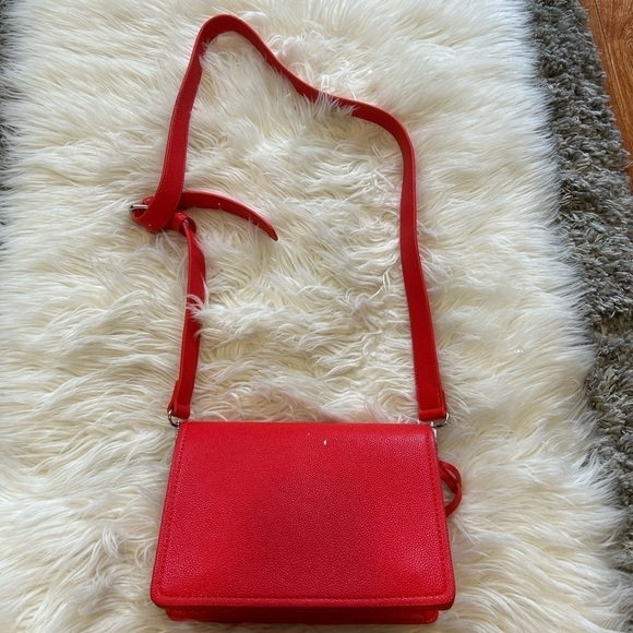 Red crossbody bag - Picture 1 of 3